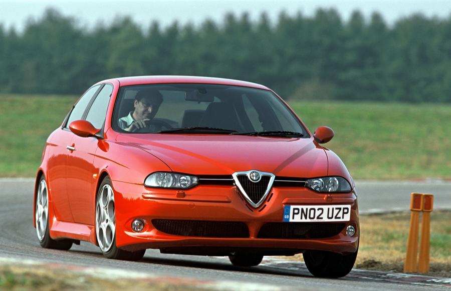  Alfa Romeo 156 GTA (932A) 2002 года  (UK) (фото 4 из 8)